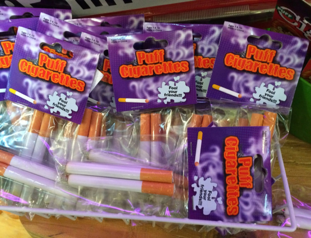 Candy Cigarettes – img42722