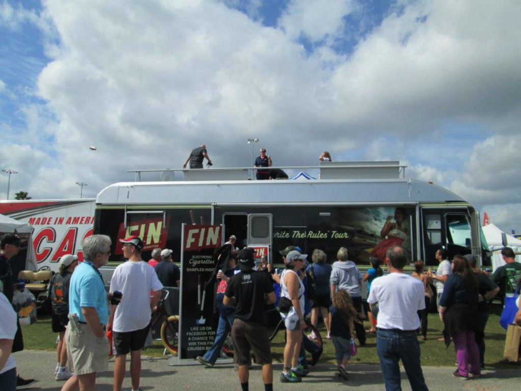 Road Shows – img23242