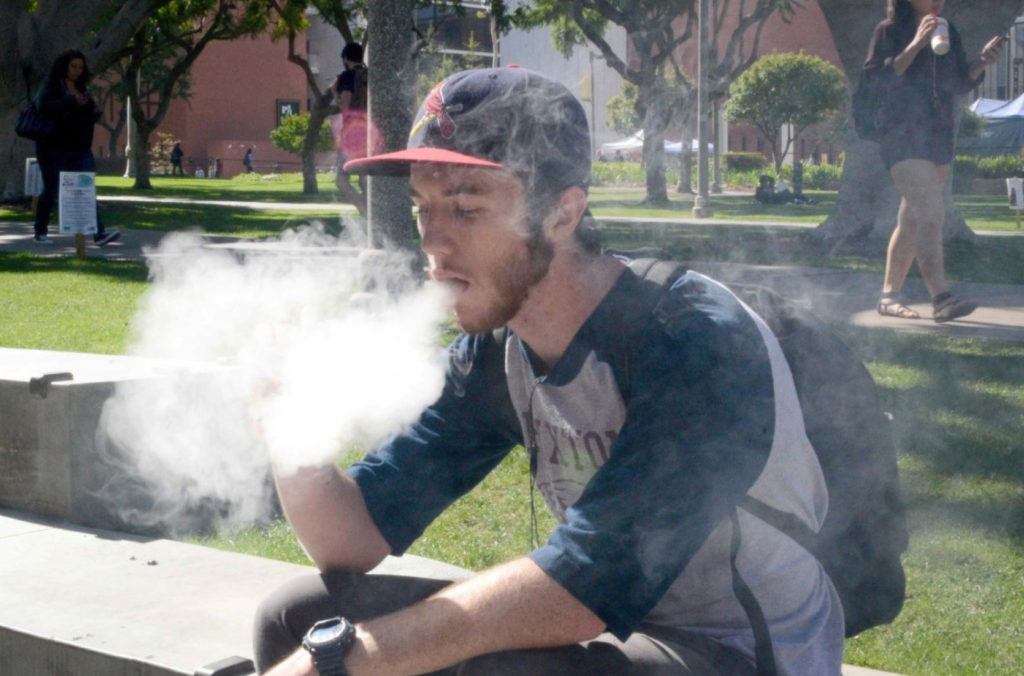 Vapor Plumes – img28925