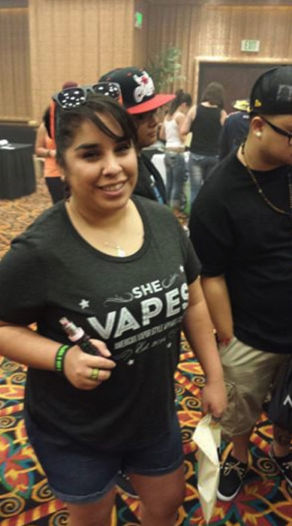 She Vapes – img24740