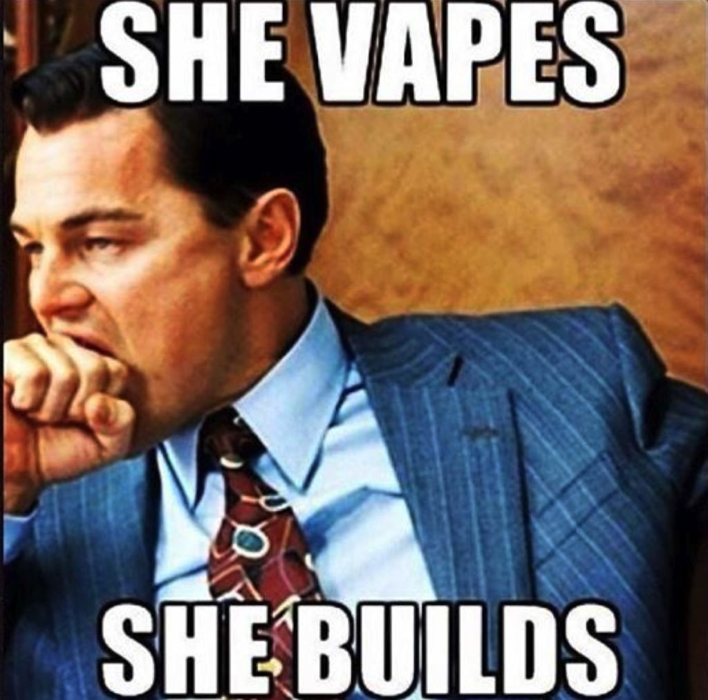She Vapes – img24743