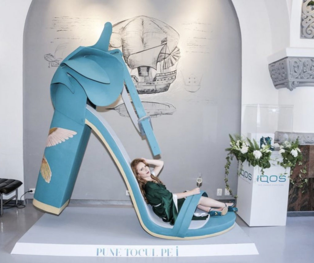 Brand Extensions – img43050