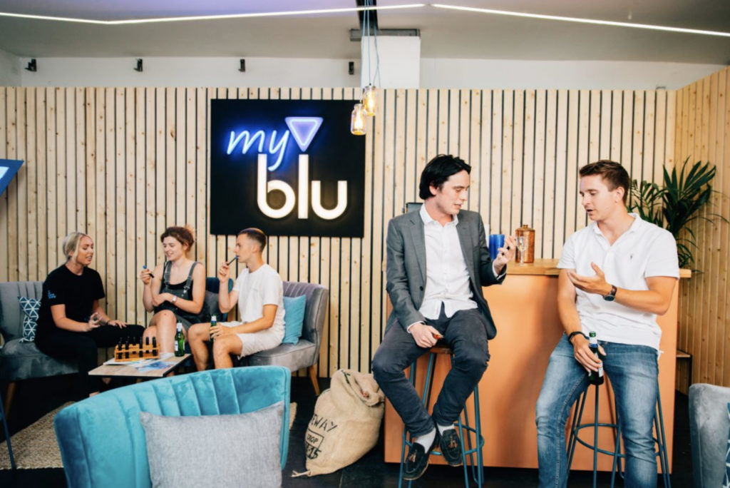 myblu Ads – img42270